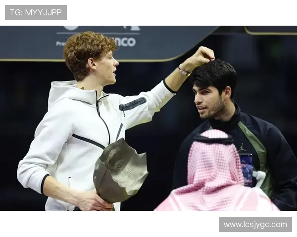 辛纳回应低谷质疑阿卡清醒点评